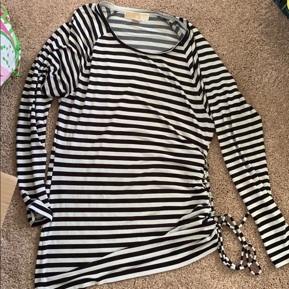 Stretchy long sleeve MK shirt